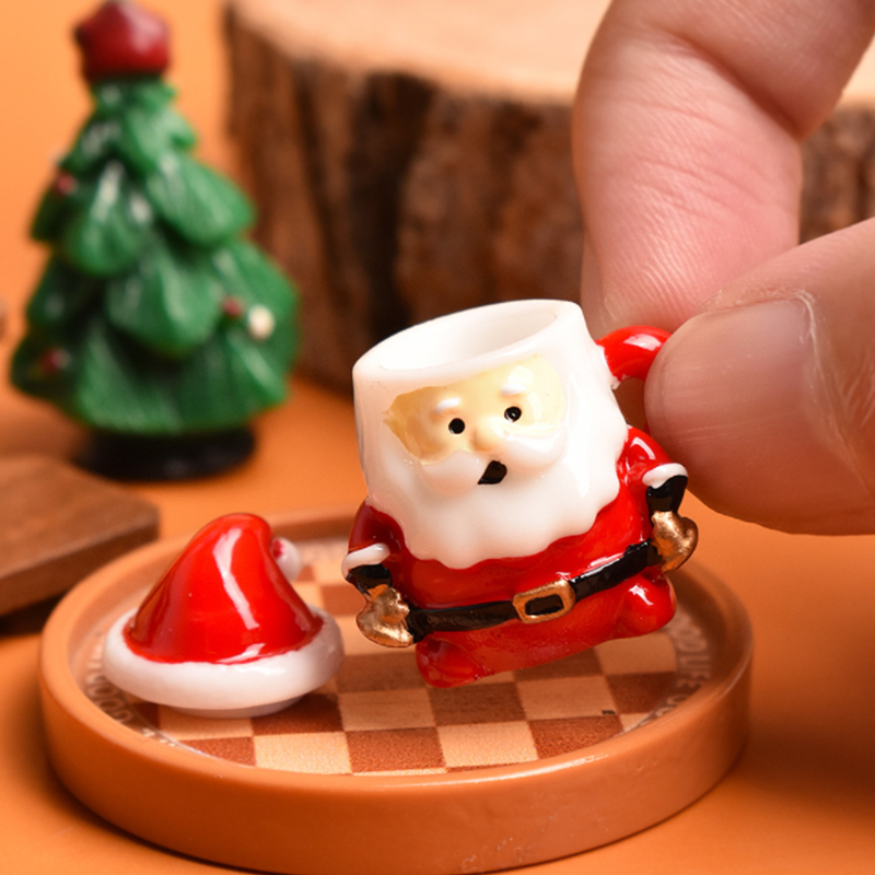 Resin Craft Material - Mini-Weihnachtsmann-Teetasse-Ornament – Puppenhaus-Dekoration aus Kunstharz für