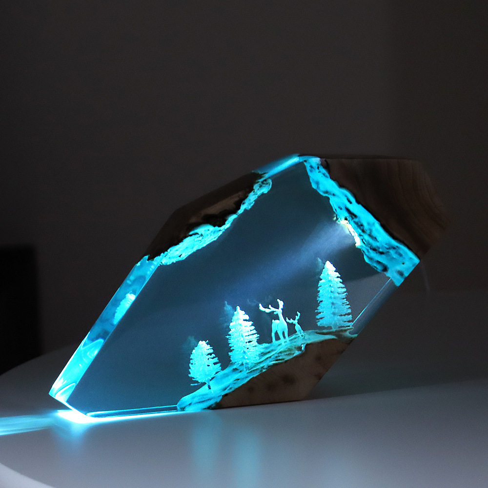 Crafting Resin - Waldfee-Hirsch Desktop-Kunst Personalisiertes Leuchtendes Ornament Versunkenes
