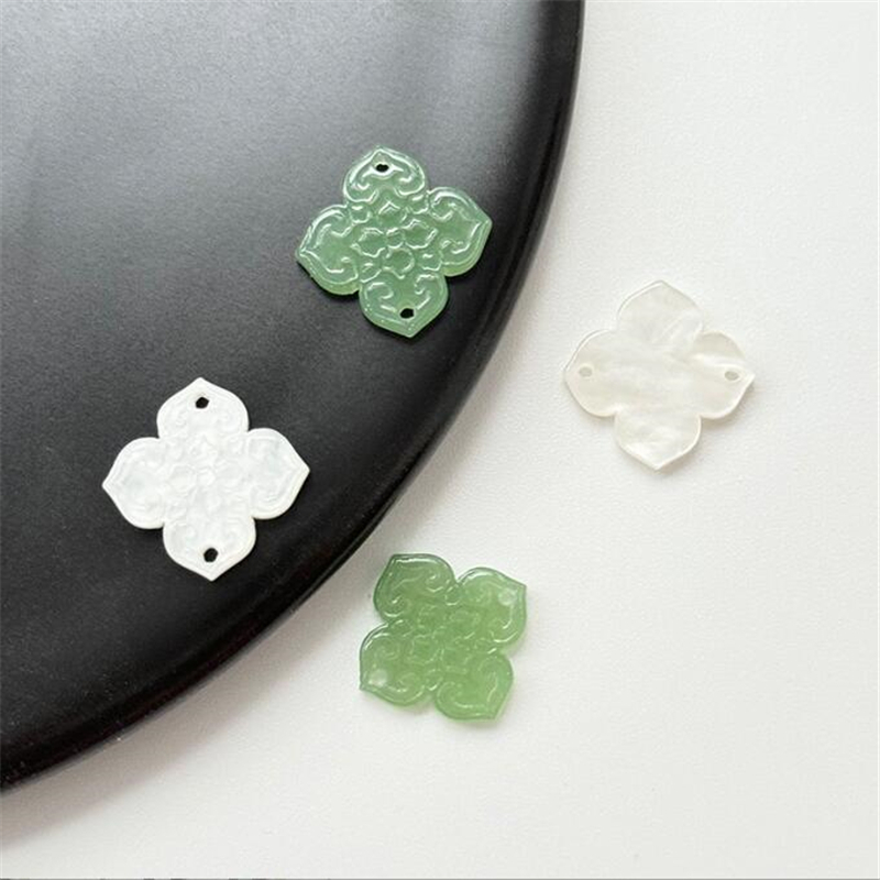 10 Stücke Neue Retro 13 MM Ess – Flower Preservation Resin Bewertung und Preis