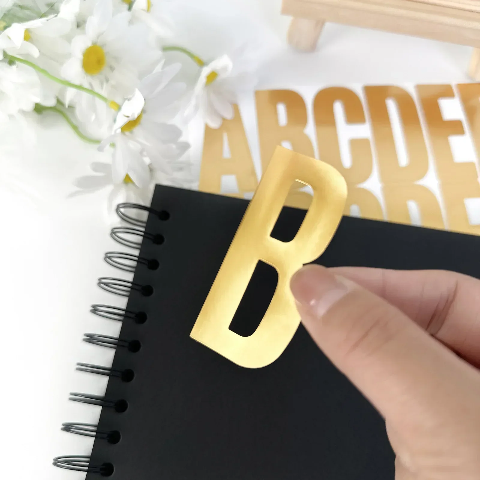 100 Stück 6 Blatt goldene Buch – Gold Foil Flakes Bewertung und Preis